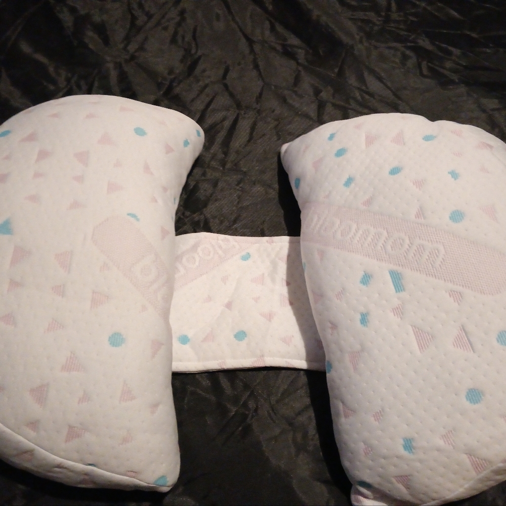 Ladies pregnancy pillow